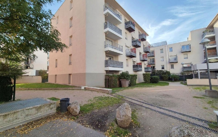  Annonces TLYON Appartement | PIERRE-BENITE (69310) | 55 m2 | 190 000 € 